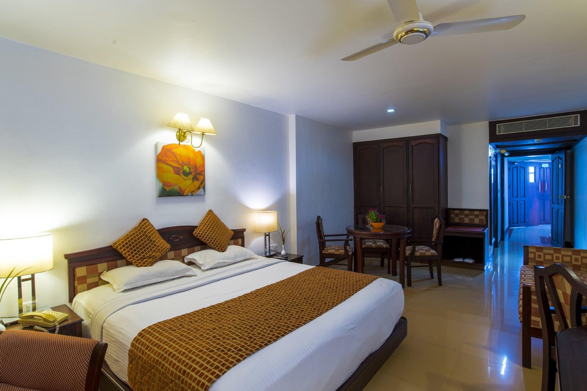 Golf View Hotels & Suites Nedumbassery Luaran gambar