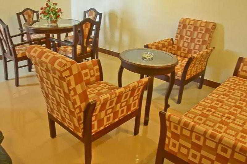 Golf View Hotels & Suites Nedumbassery Luaran gambar