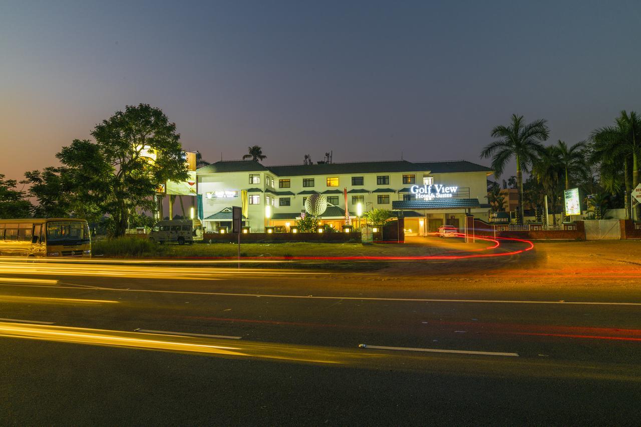 Golf View Hotels & Suites Nedumbassery Luaran gambar